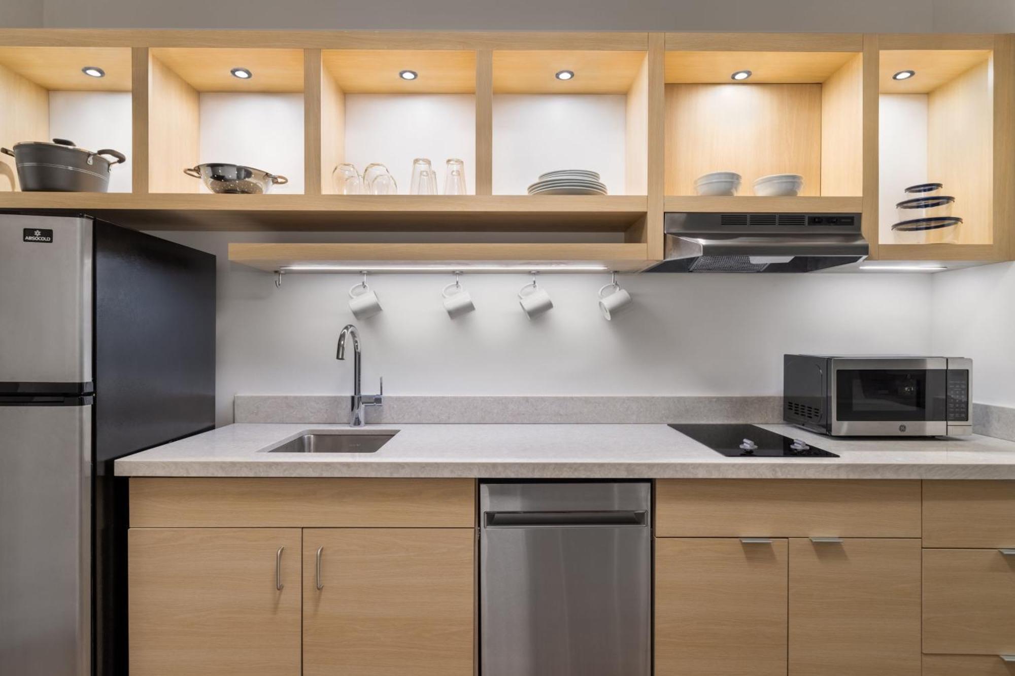 Towneplace Suites By Marriott Geneva At Spire Academy Buitenkant foto