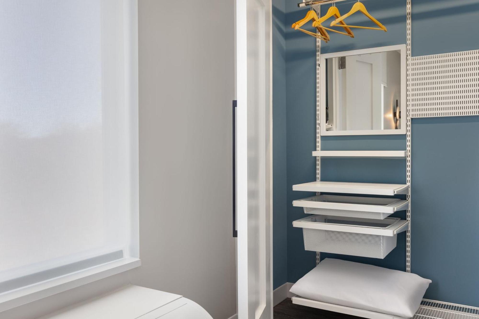 Towneplace Suites By Marriott Geneva At Spire Academy Buitenkant foto